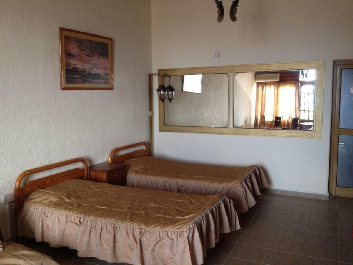 Villa Aphrodite เปเยีย ภายนอก รูปภาพ