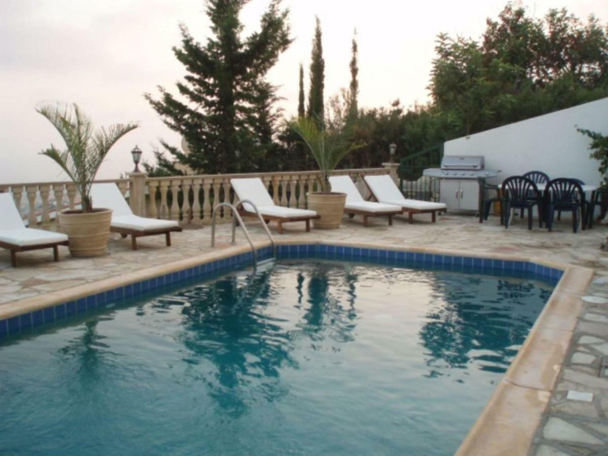 Villa Aphrodite เปเยีย ภายนอก รูปภาพ
